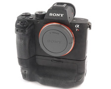 Sony Alpha 7R II (ILCE-7RM2)