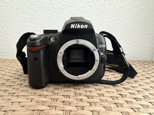 Nikon d5000 dslr obiettivo - d5000,