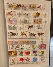 COLLEZIONE DI FRANCOBOLLI
