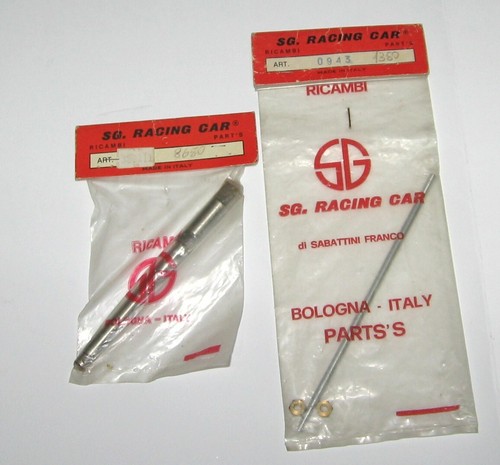 Racing car mantua model - car,