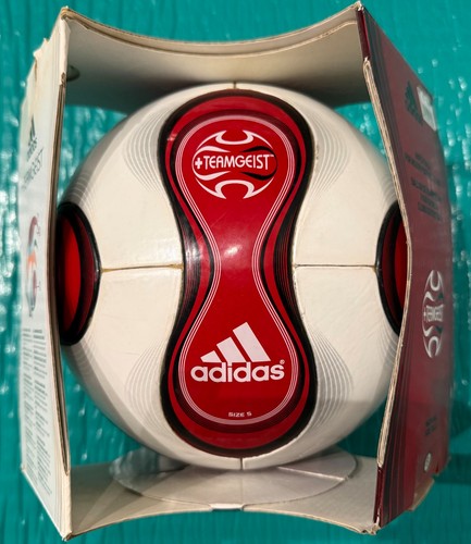Scatola adidas teamgeist rosso - teamgeist,