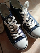 SCARPE GINNASTICA / TENNIS TG. 37 NUOVE CON ETICHETTA BLUE NAVY  