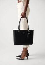Borsa GUESS Noelle Tote Nera