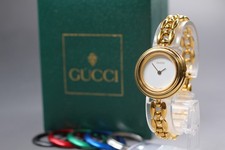 [Ecc + 5 con cassa] Orologio