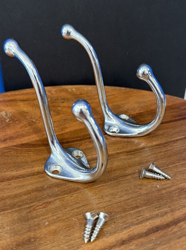 Ganci per accappatoio e - ganci,