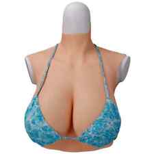 Drag Queen Cosplay Tette