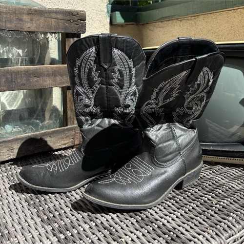 Black cowboy boots coconut - boots,