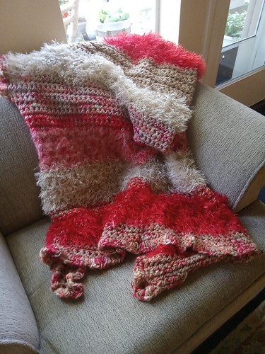 Coperta lunga all'uncinetto