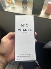 CHANEL N°5 Shimmering Gold