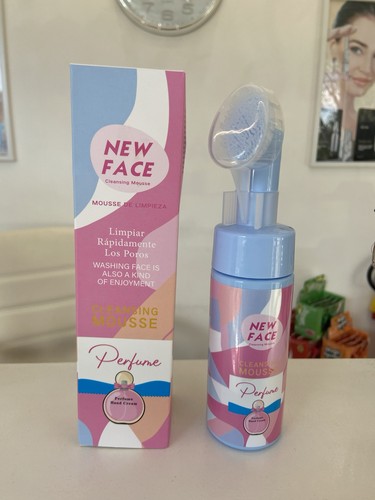Detergente viso mousse - detergente, pulizia