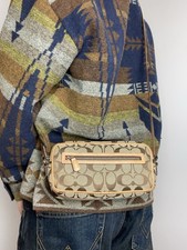 Borsa pochette a tracolla