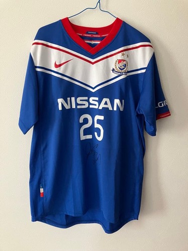 Maglia firmata shunsuke - firmata,