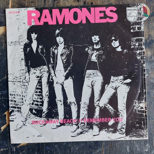 Ramones rockaway beach i - ramones,