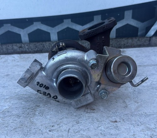 Turbina ford focus berlina - berlina, 2