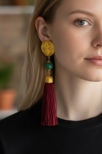 Orecchini Vintage Ben Amon Etruschi Lunghi Nappa Oro Medaglione Clip Mogul Passerella