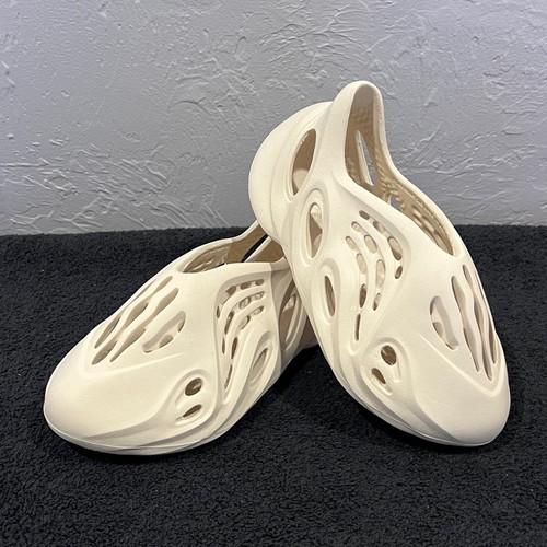 Adidas yeezy foam - 🔥🔥,