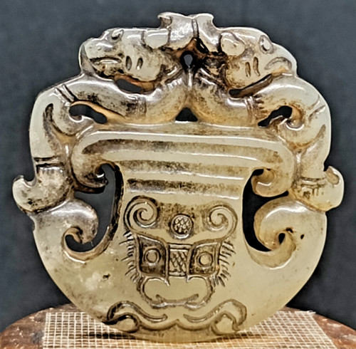Antica vecchia scultura - , con