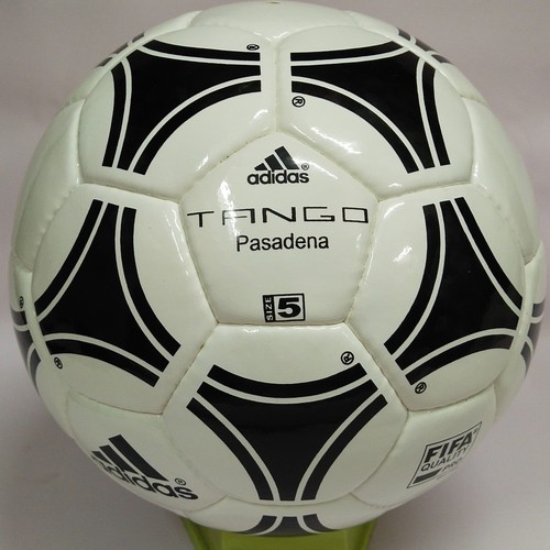 Adidas tango pasadena - pasadena, fifa