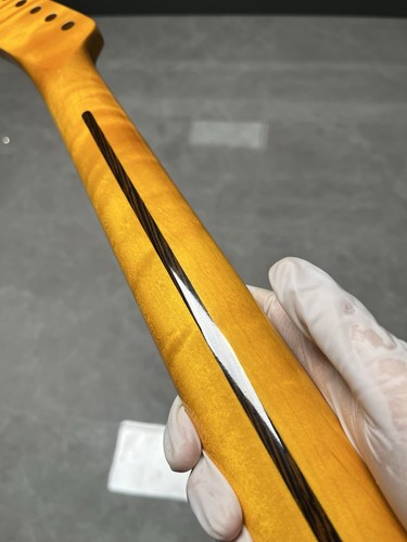 Nuovo manico chitarra