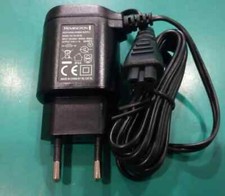 Alimentatore a spina per