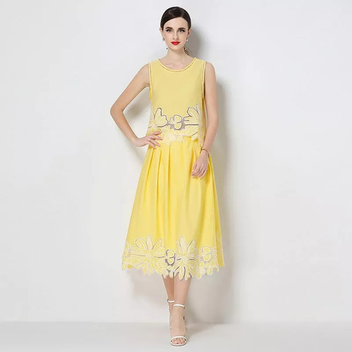 Set due pezzi ricamato giallo - due,