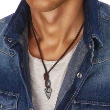 Collana con ciondolo uomo