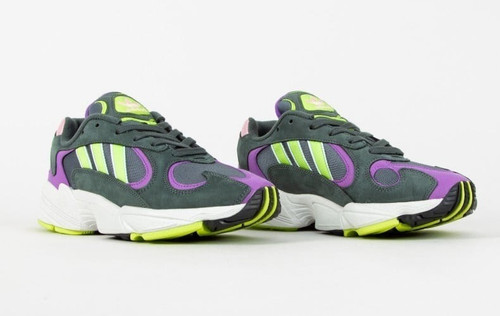 Nuove scarpe ginnastica - scarpe, da