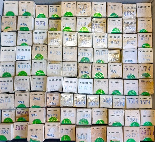 Lot magnadyne tubes - 90,