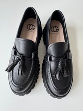 Cesare Caspari, scarpe