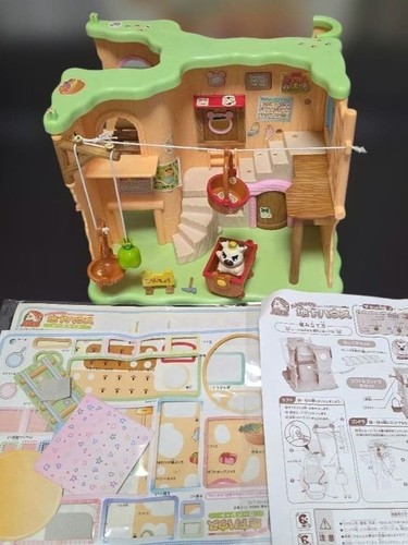 Hamtaro underground house 2001 - house,