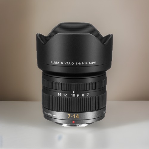 Panasonic lumix mm f4 - 7-14,