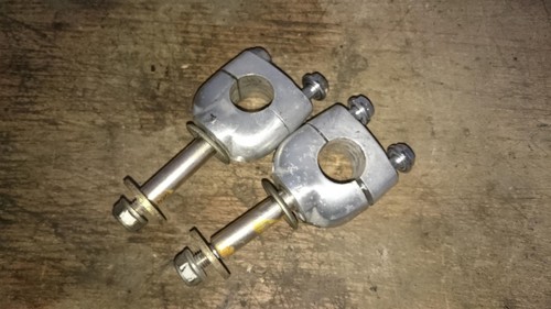 Morsetti manubrio honda africa - morsetti,