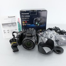 Panasonic Lumix FZ200