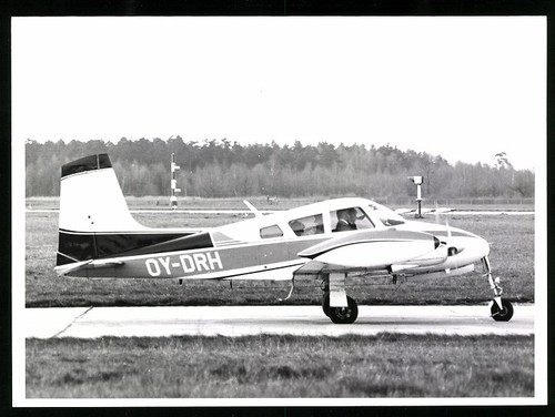Fotografia aereo cessna 310 - aereo,