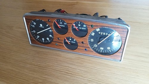 Quadro strumenti cruscotto