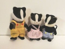 Famiglie Sylvanian FAMIGLIA DI TASSI SOTTOBOSCO EPOCA ACERO FORESTA CALICO 