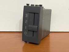 VIMAR EIKON - COMMUTATORE A SLITTA 1P 6(2)A NERO