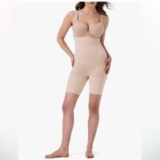SPANX Higher Power Short
