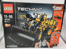LEGO 42030 Volvo L350F pala