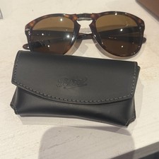 Occhiali da sole pieghevoli
