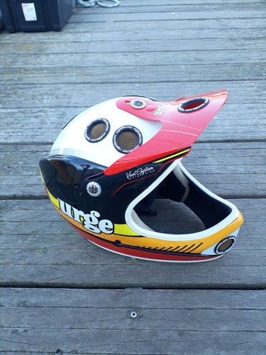 Casque urge down - o, xl