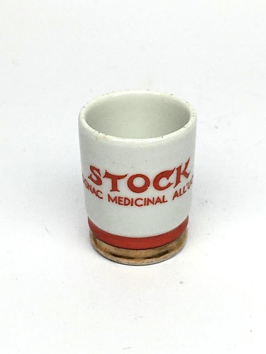 Bicchierino ceramica stock - in,