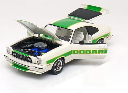 Ford mustang cobra white - ii,