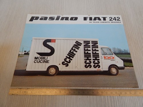 Brochure depliant originale - depliant,