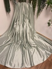 Coppia di tende con occhielli