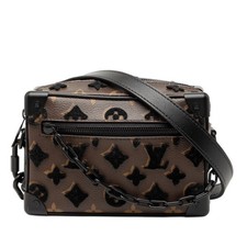 Louis Vuitton Monogram Tuftage