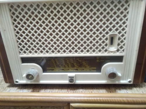 Radio epoca con giradischi - d'epoca,