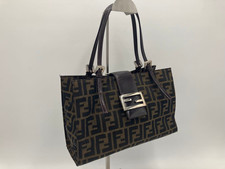 Borsa FENDI Mamma Baguette -