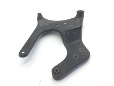 EXHAUST SUPPORT BRACKET