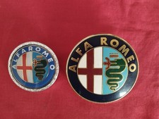 Coppia Fregi Stemmi Alfa Romeo